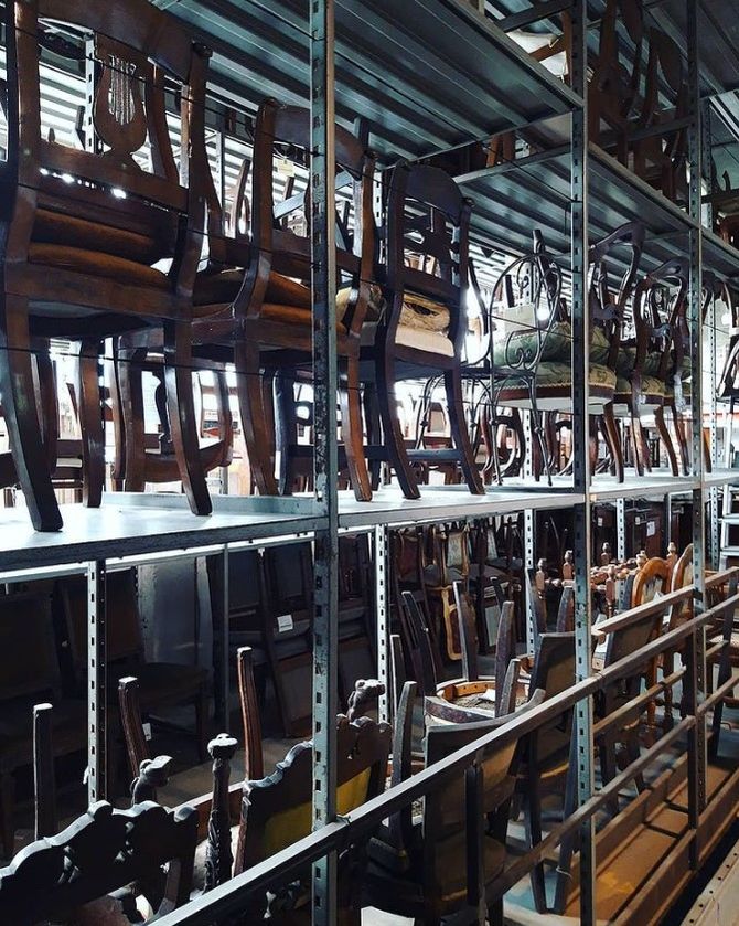 warehouses di mano in mano